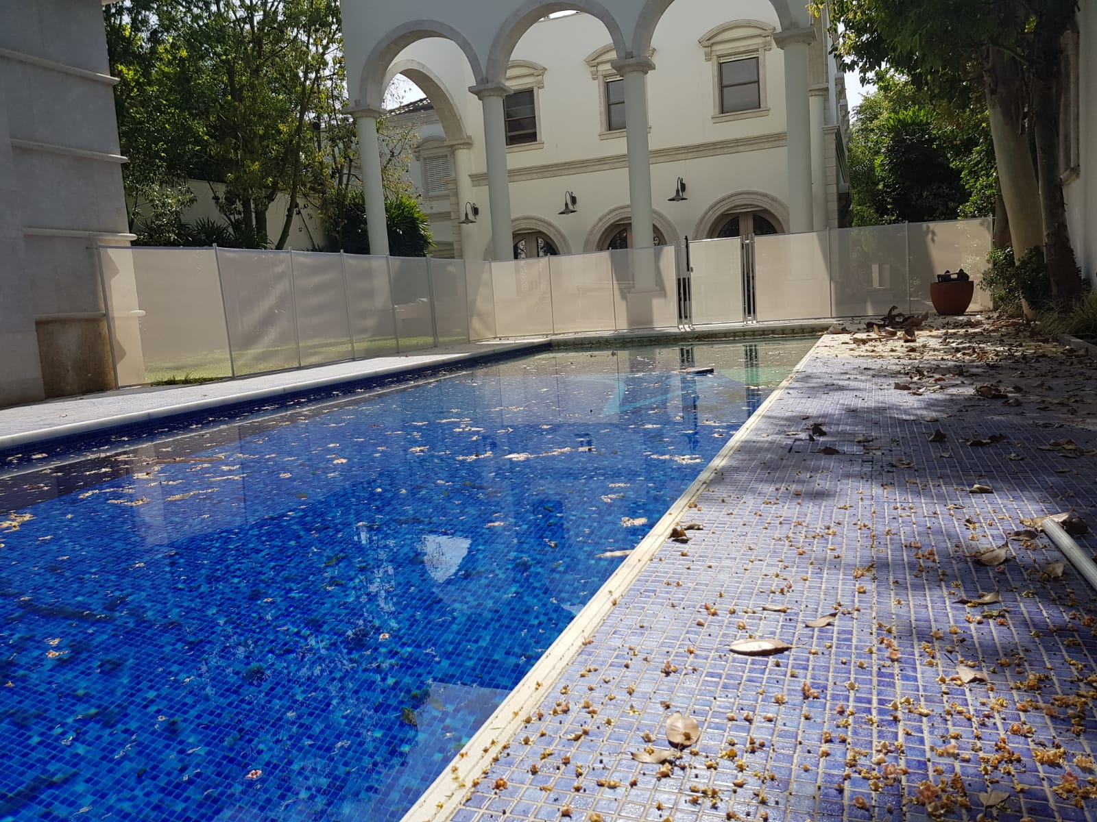 White Mesh Fence 904