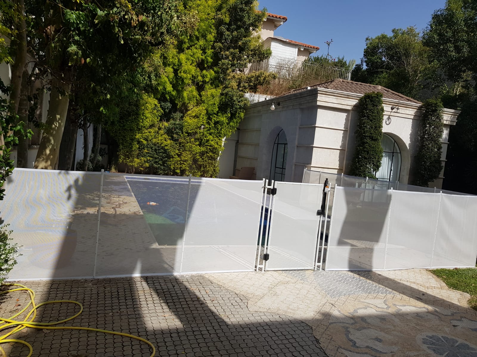 White Mesh Fence 906